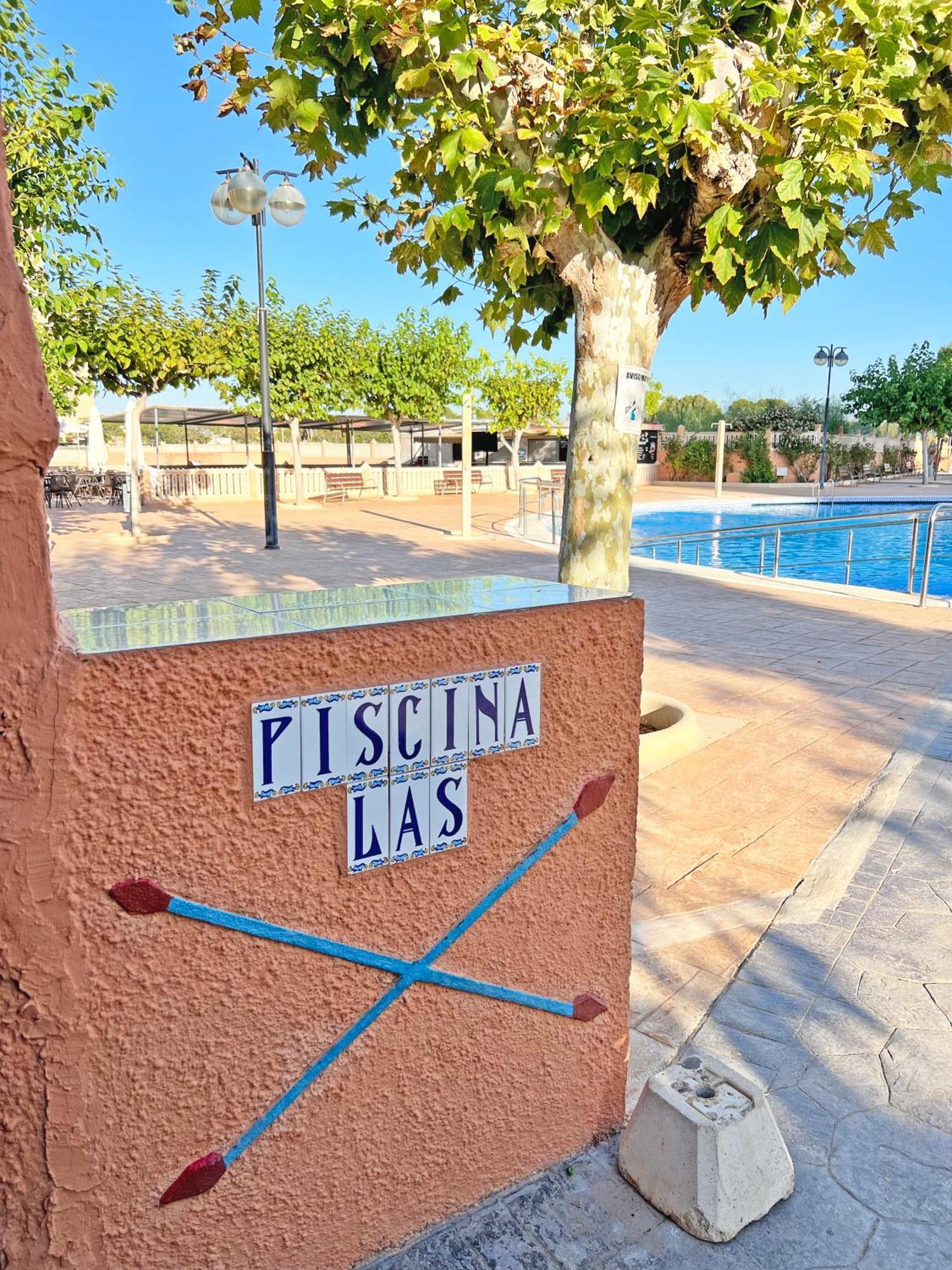 Coqueto Con Piscina, Nuevo A 50M Del Mar, Parking Gratis Apartment Ел Кампело Екстериор снимка