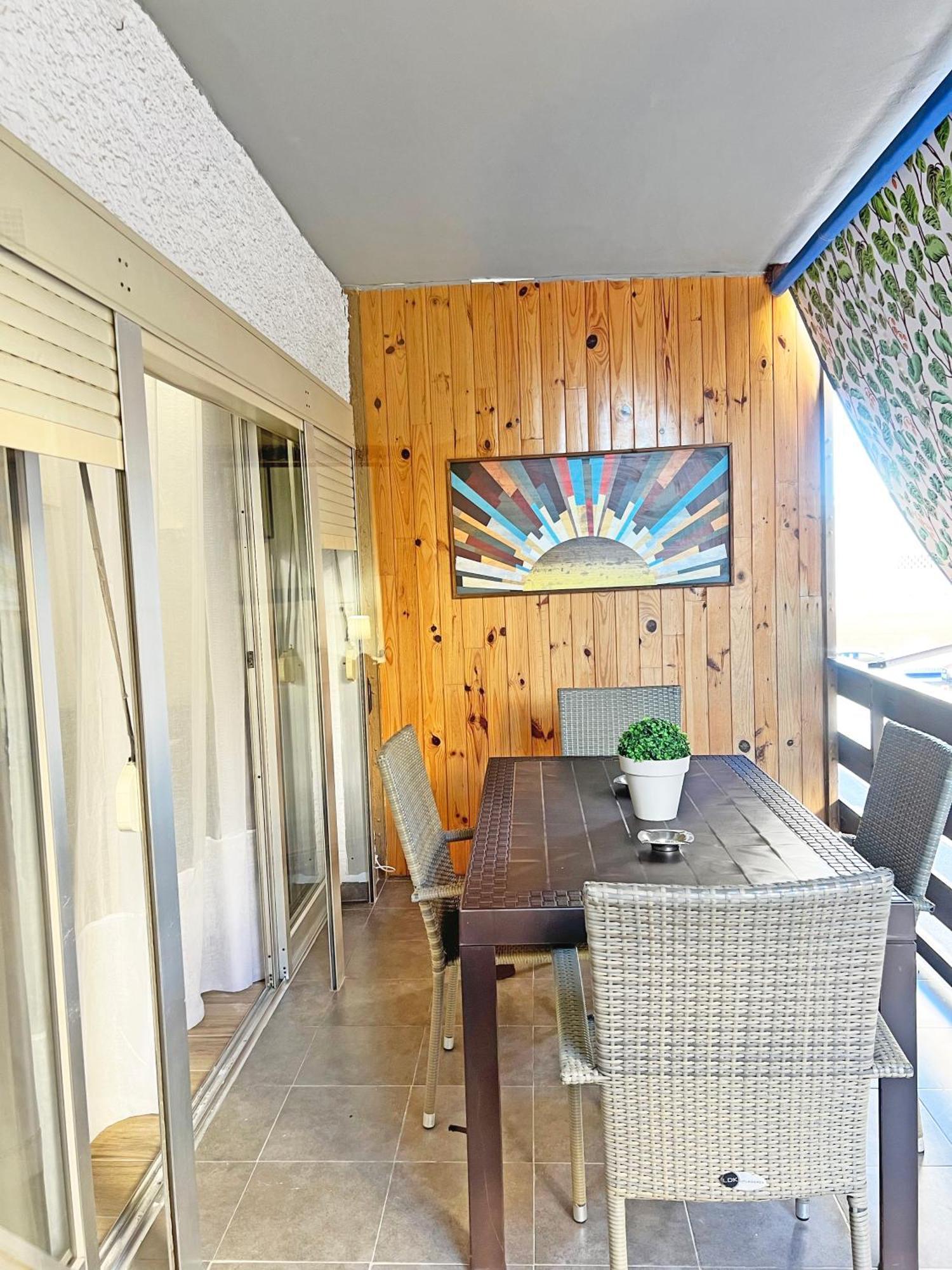 Coqueto Con Piscina, Nuevo A 50M Del Mar, Parking Gratis Apartment Ел Кампело Екстериор снимка