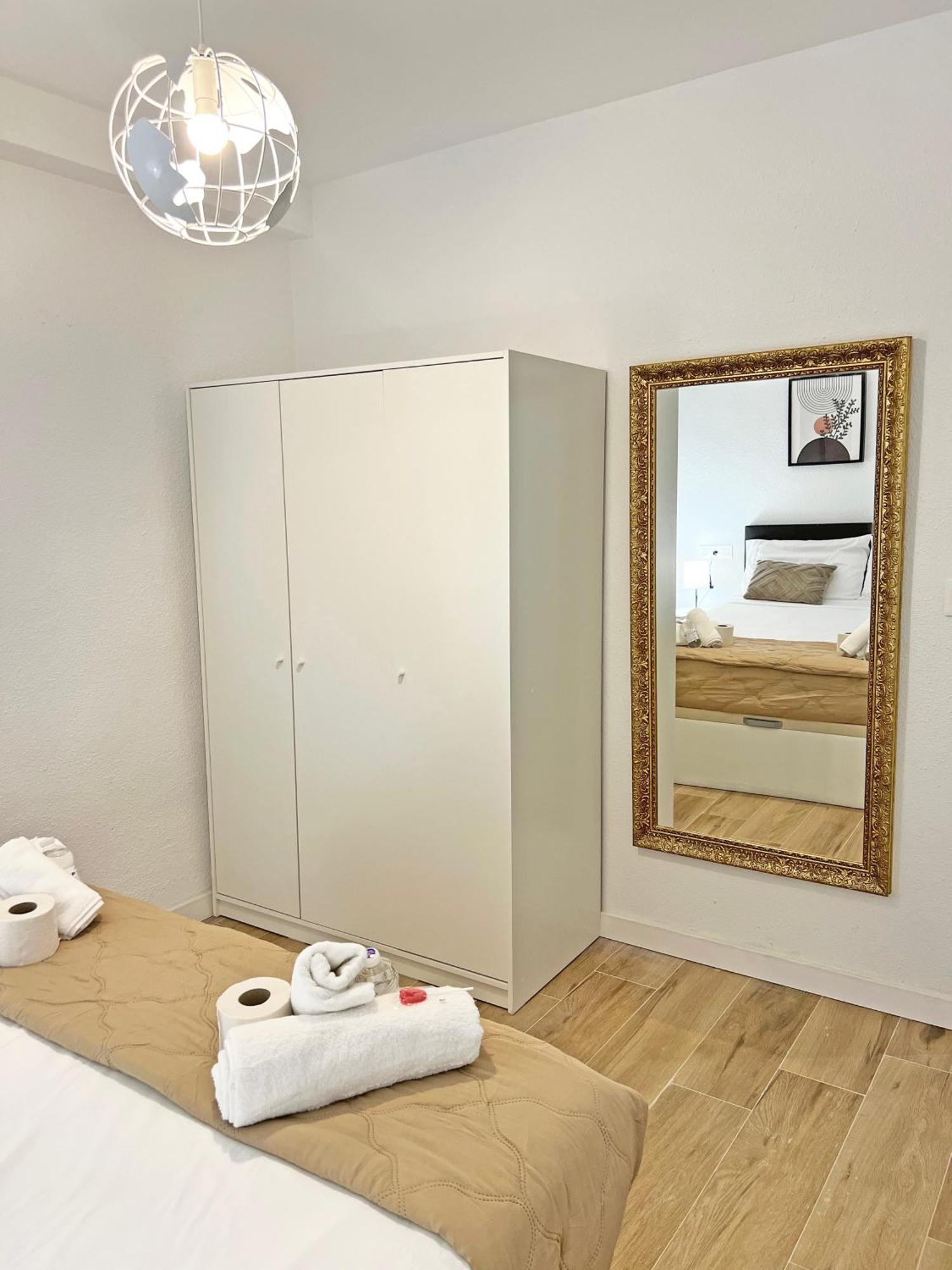 Coqueto Con Piscina, Nuevo A 50M Del Mar, Parking Gratis Apartment Ел Кампело Екстериор снимка